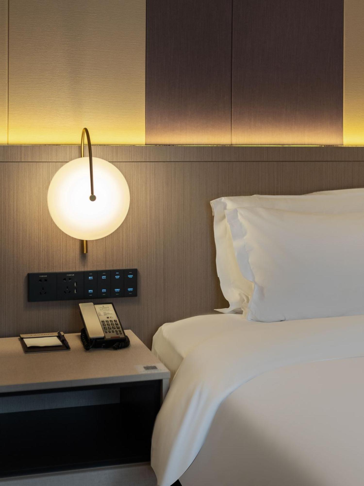 Lavande International Hotel Guangzhou Us Consulate General Guangzhou Grandview Plaza Branch - Free Shuttle Bus To Canton Fair Complex During Canton Fair Period & Free Vpn Internet Access Экстерьер фото