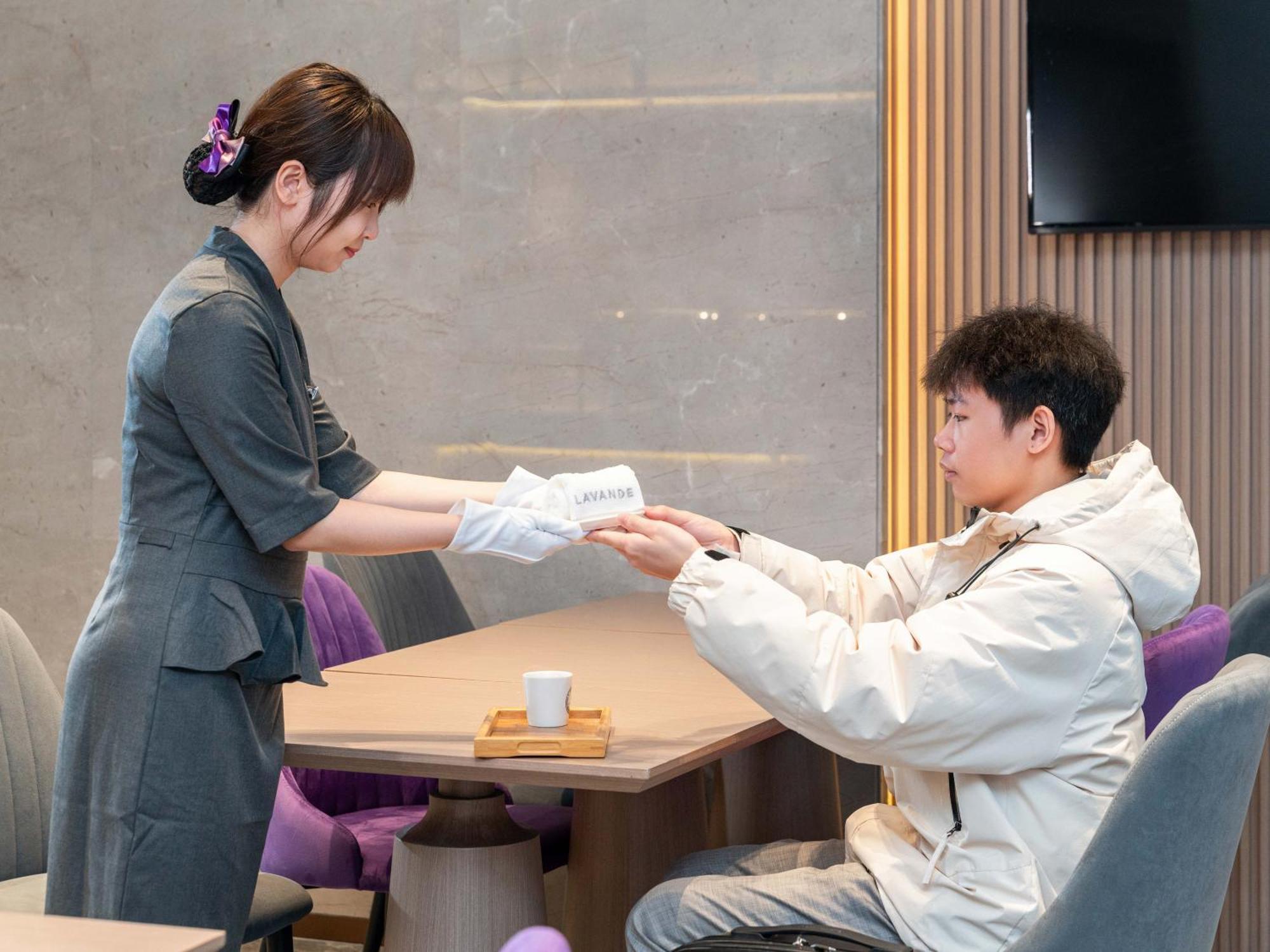 Lavande International Hotel Guangzhou Us Consulate General Guangzhou Grandview Plaza Branch - Free Shuttle Bus To Canton Fair Complex During Canton Fair Period & Free Vpn Internet Access Экстерьер фото