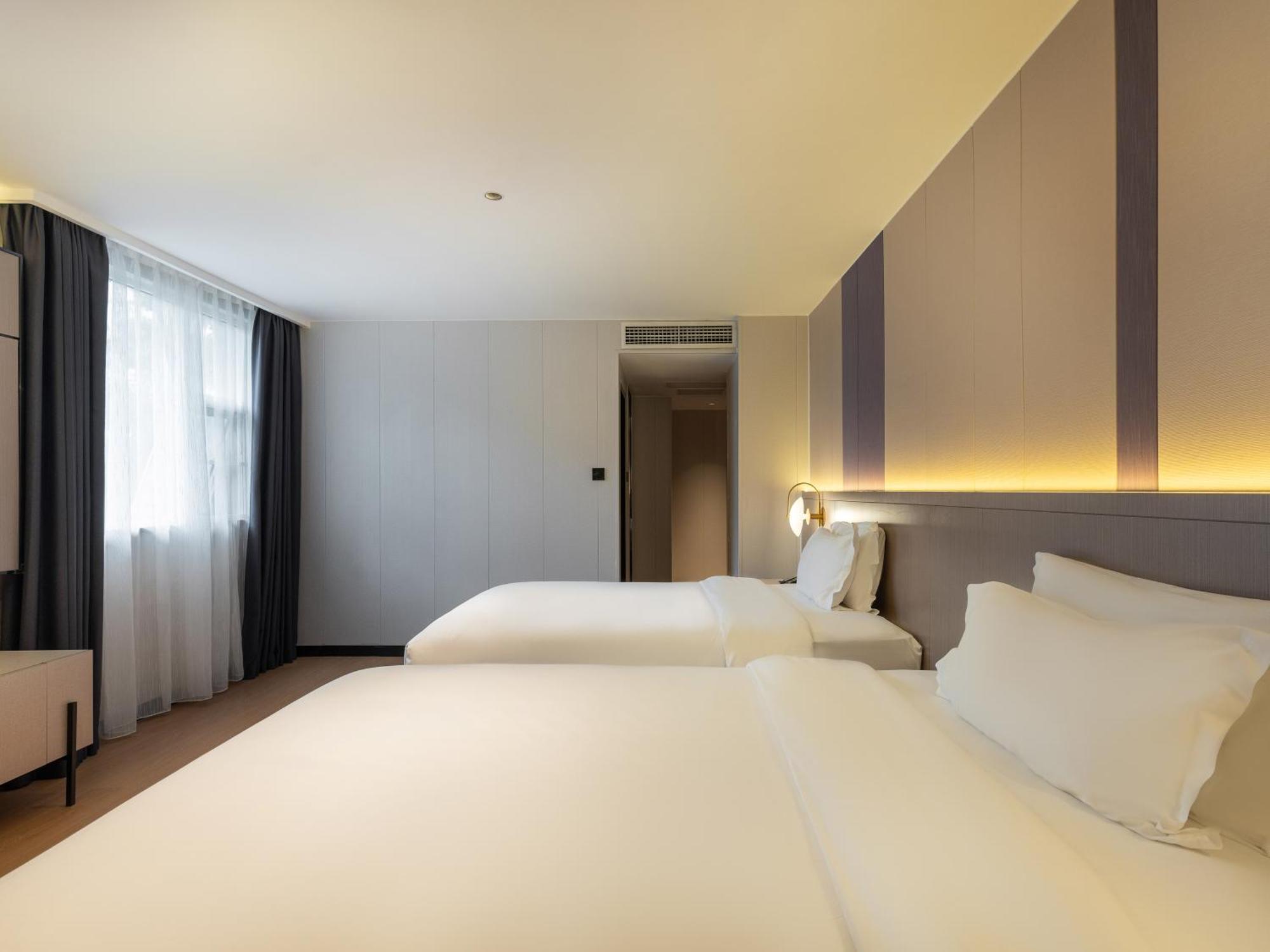 Lavande International Hotel Guangzhou Us Consulate General Guangzhou Grandview Plaza Branch - Free Shuttle Bus To Canton Fair Complex During Canton Fair Period & Free Vpn Internet Access Экстерьер фото